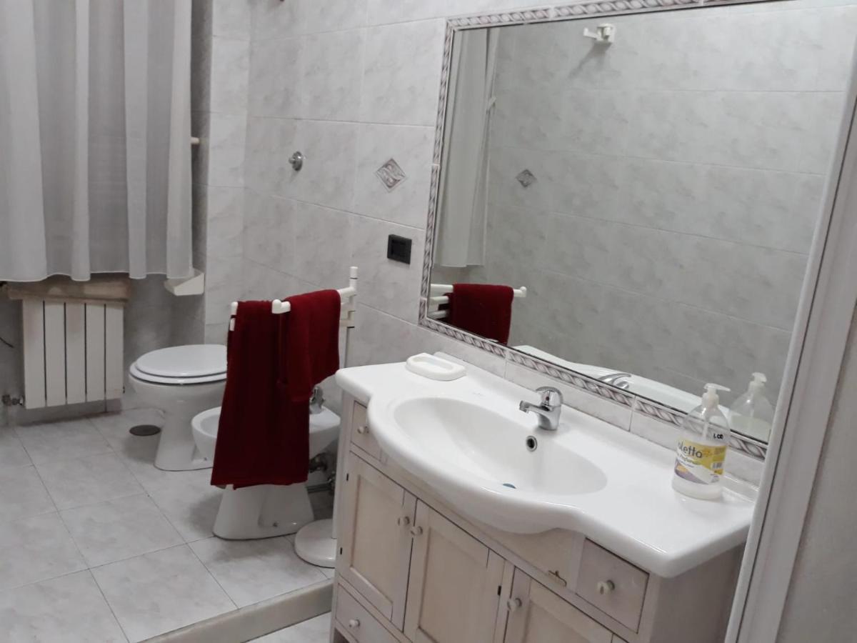 New With Garden Apartment Naples
